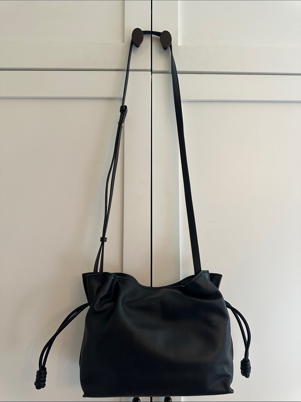 QUINCE NWOT LEATHER DRAWSTRING CROSSBODY
